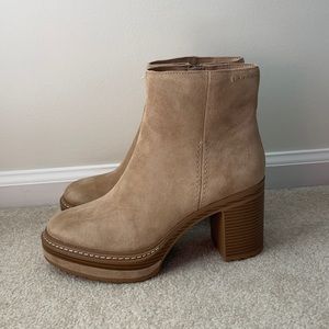 Steve Madden Sloanne Booties